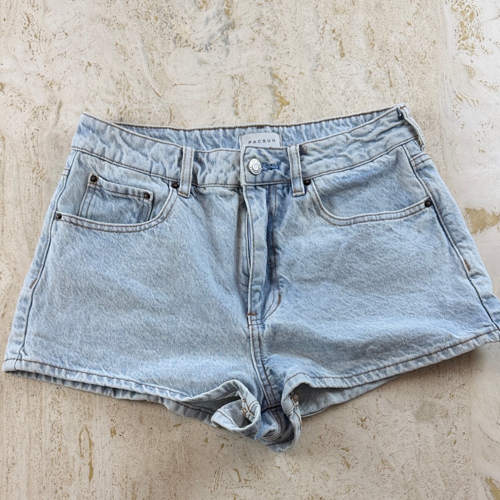 PAC Sun “Mom short” denim jean shorts women’s size 29 100% cotton